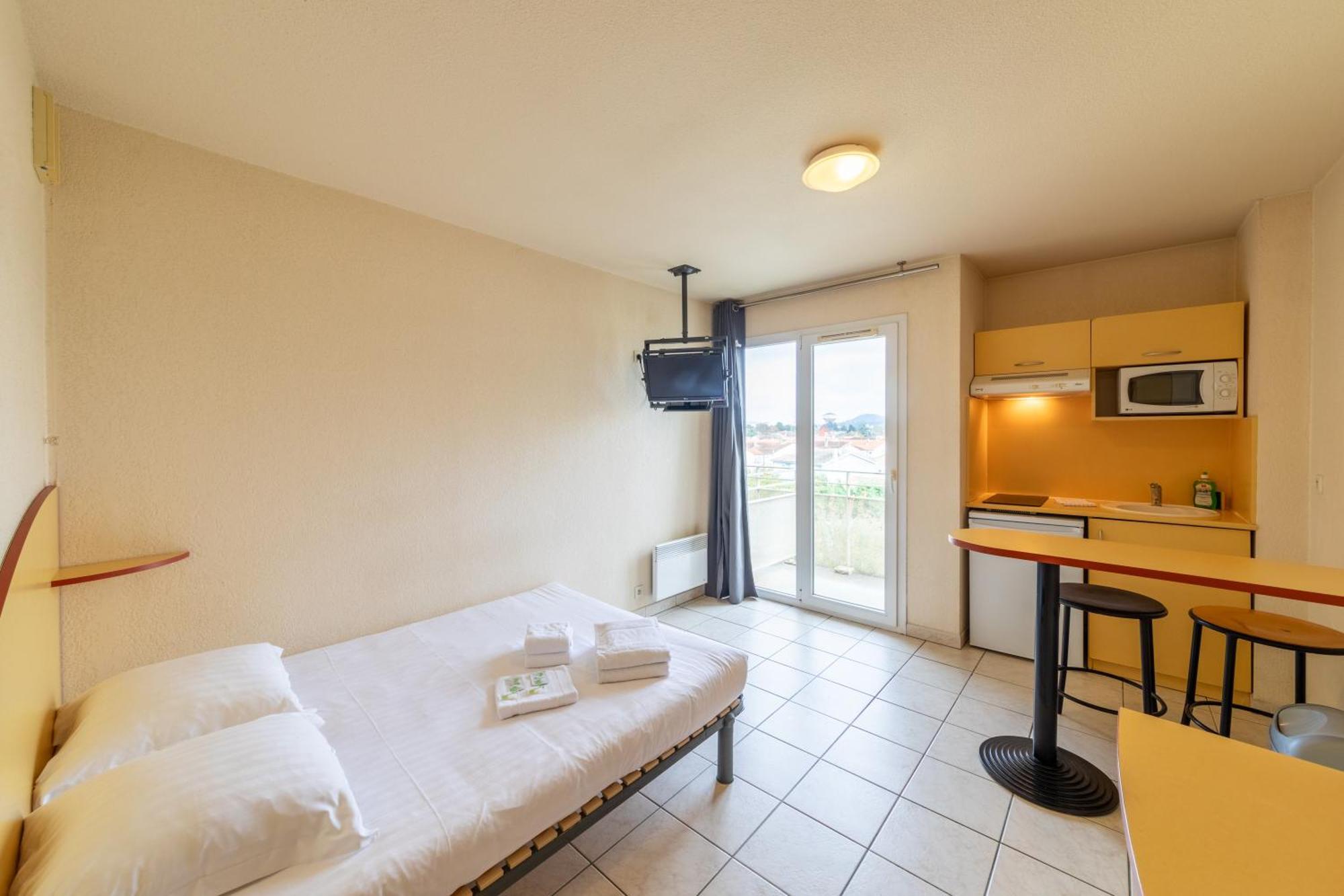 Residence Columba - Apparts Meubles Agen Sud Exterior photo